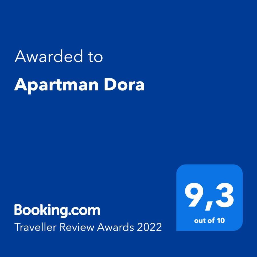 Apartman Dora Povljana Esterno foto